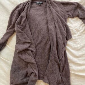 Barefoot dreams cardigain